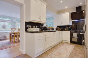 Kitchen- click for photo gallery